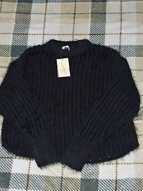 Universal Thread Black Fuzzy Ribbed Crew Sweater